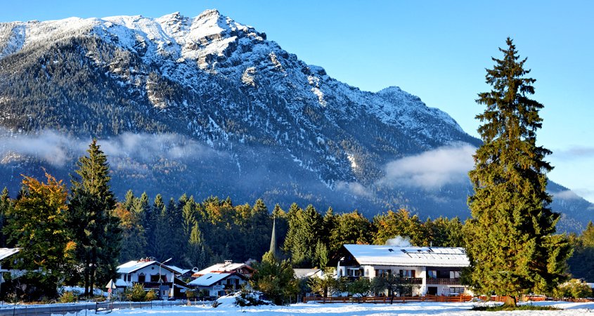 Visit the Zugpsitz village